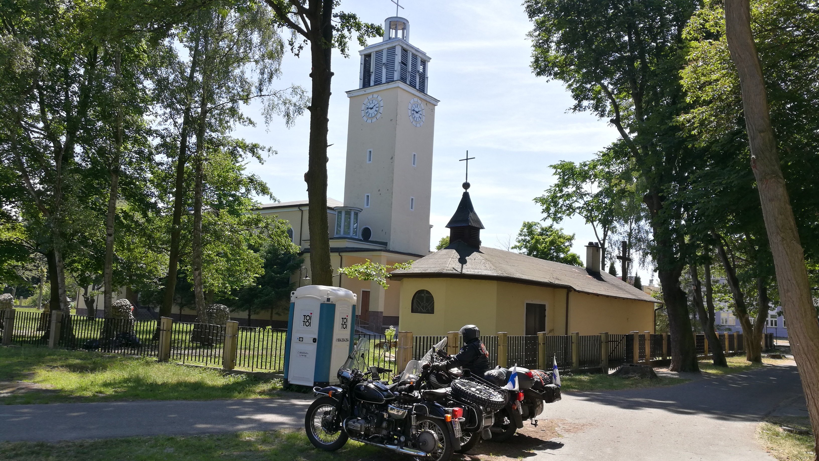 Hel kirkko