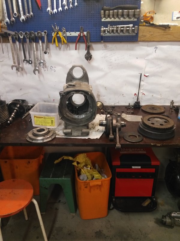 Pöydällä auki vihdoinkin