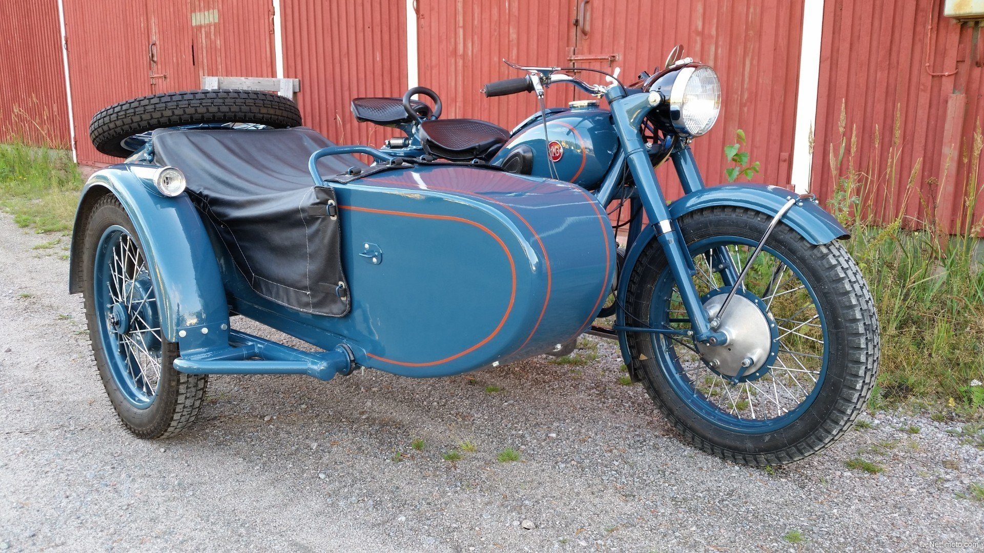 Ural-IMZ-aaf991525ade4fb7-large.jpg