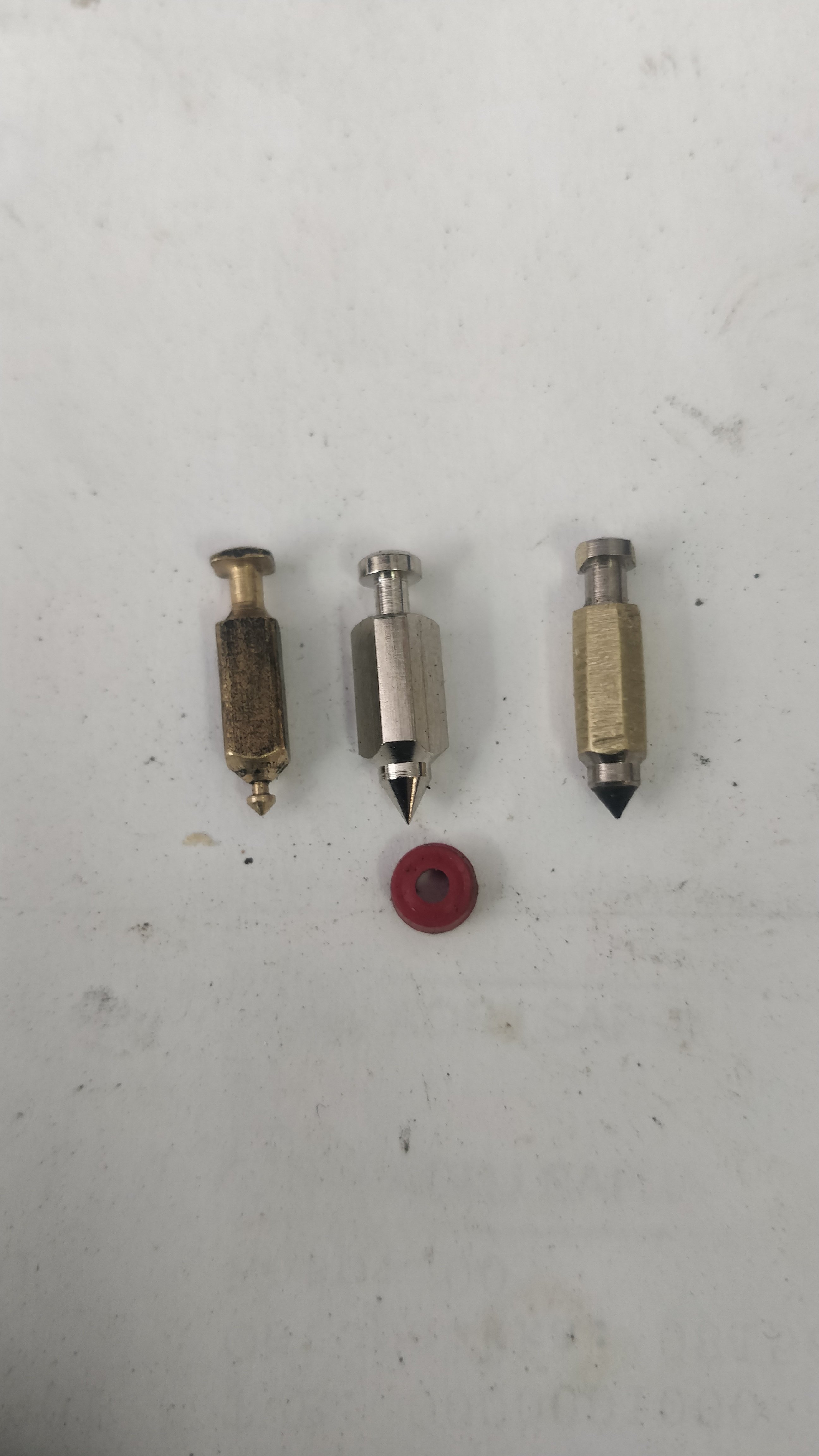 Neulaventtili bekar.jpg