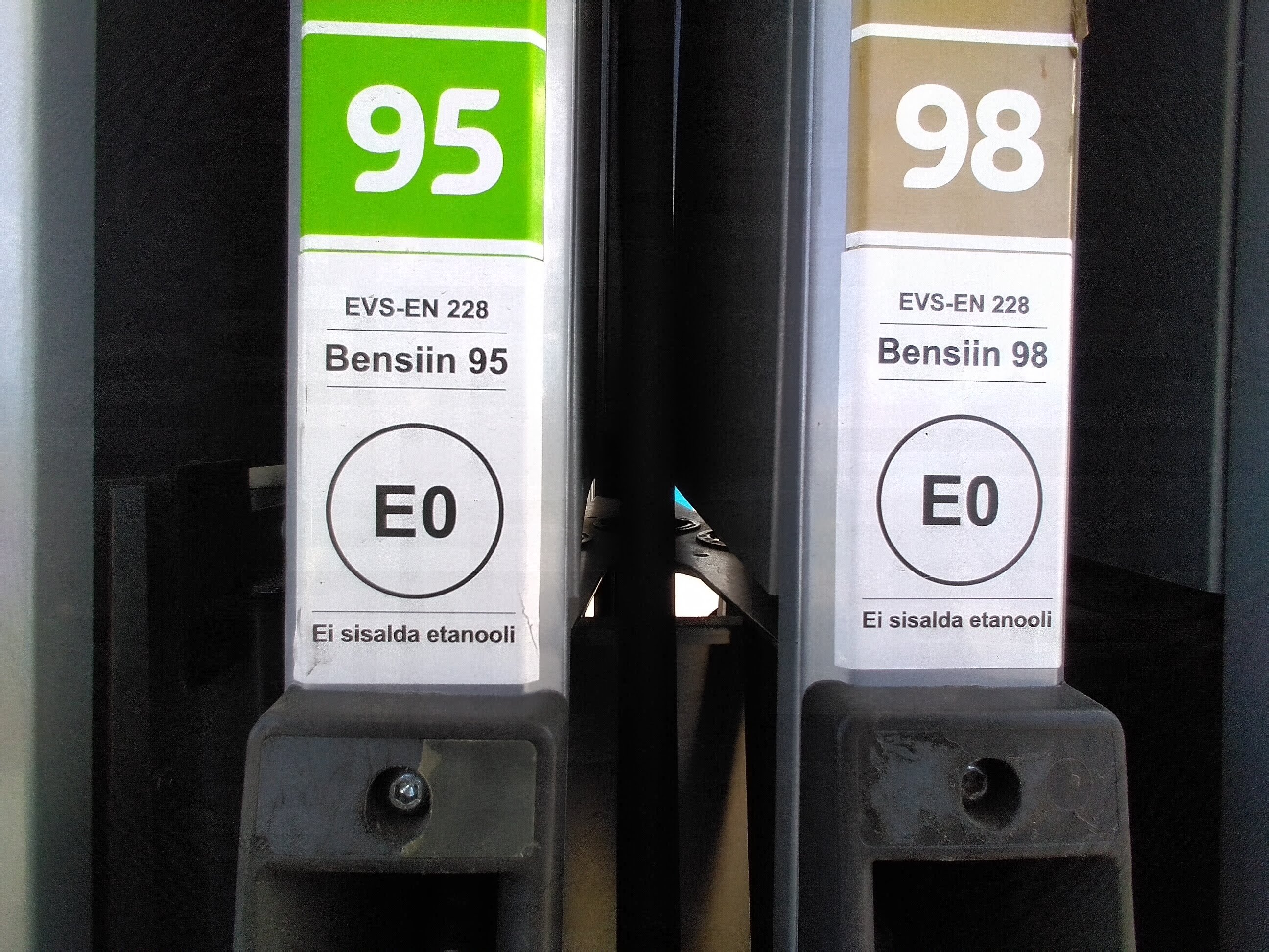 Ei etanolia
