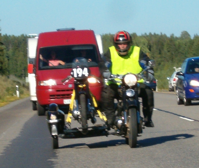 Veteraaniralli 06 tuplapyörä.jpg